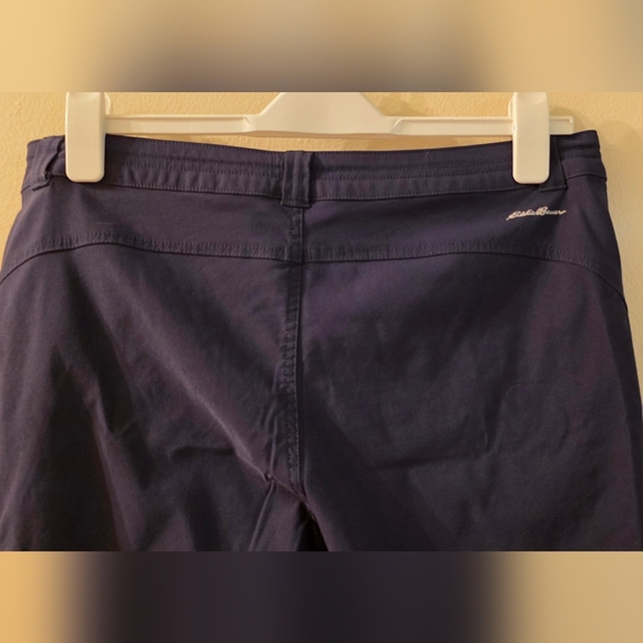 Eddie Bauer Ladies Navy Rainer Sports Tech Capri Pants W/UPF 50+ (Size 12) - Picture 7 of 16